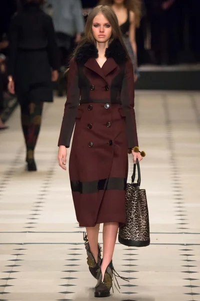 Look 35